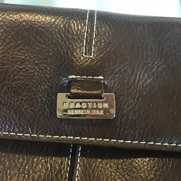 Kenneth Cole Reaction purse - Picture 4 of 8